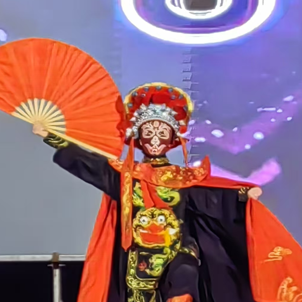 关于川剧变脸大师现场表演，增添活动亮点的信息