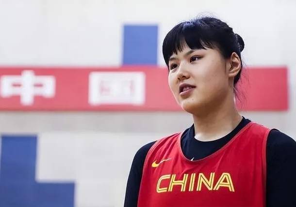 李月汝11分9板创赛季新高，助飞翼险胜太阳的简单介绍