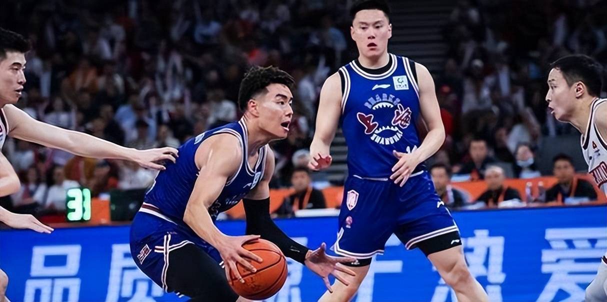 内线球员在争夺篮板上占据优势