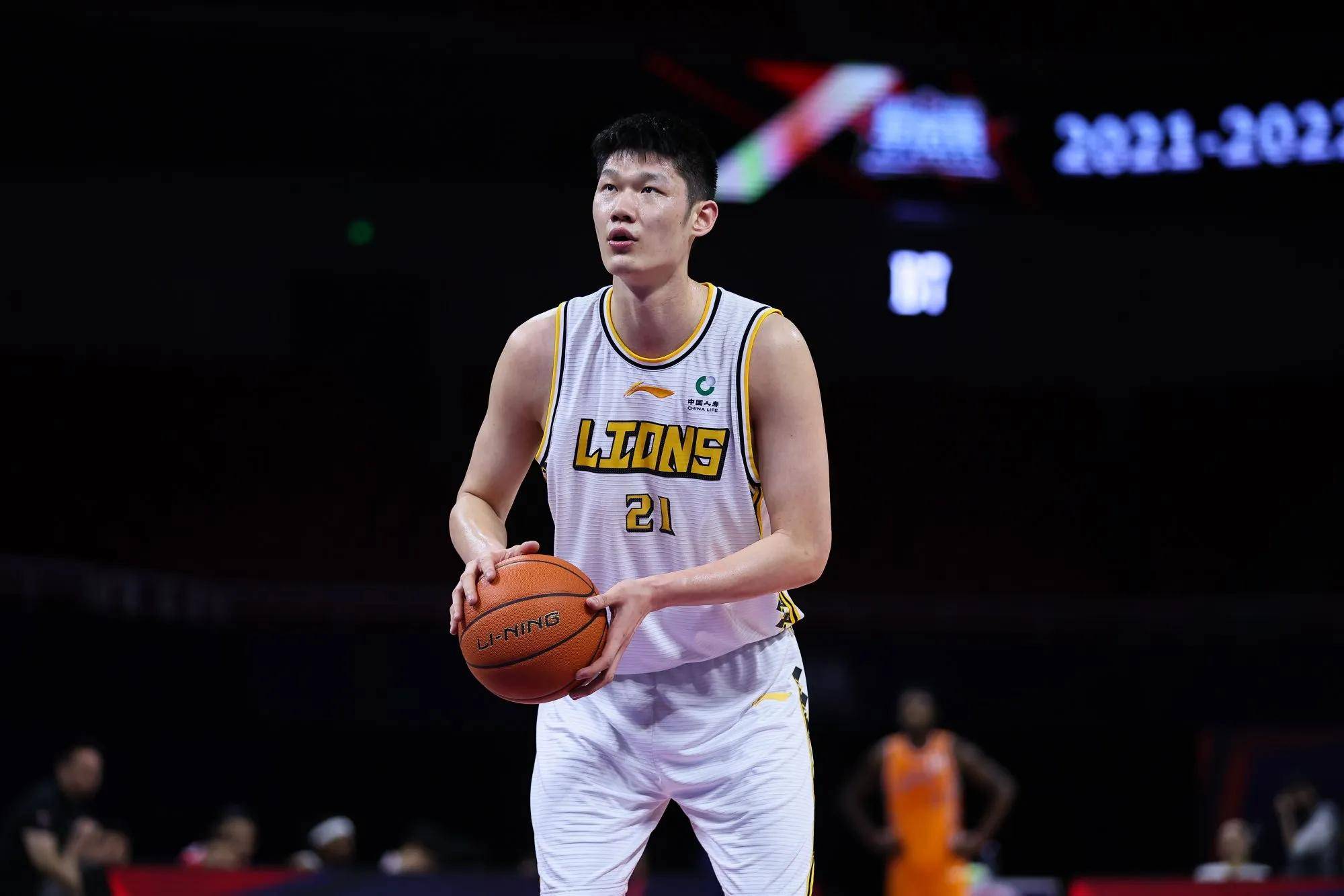 包含绝佳表现：中国队在关键时刻大放异彩的词条